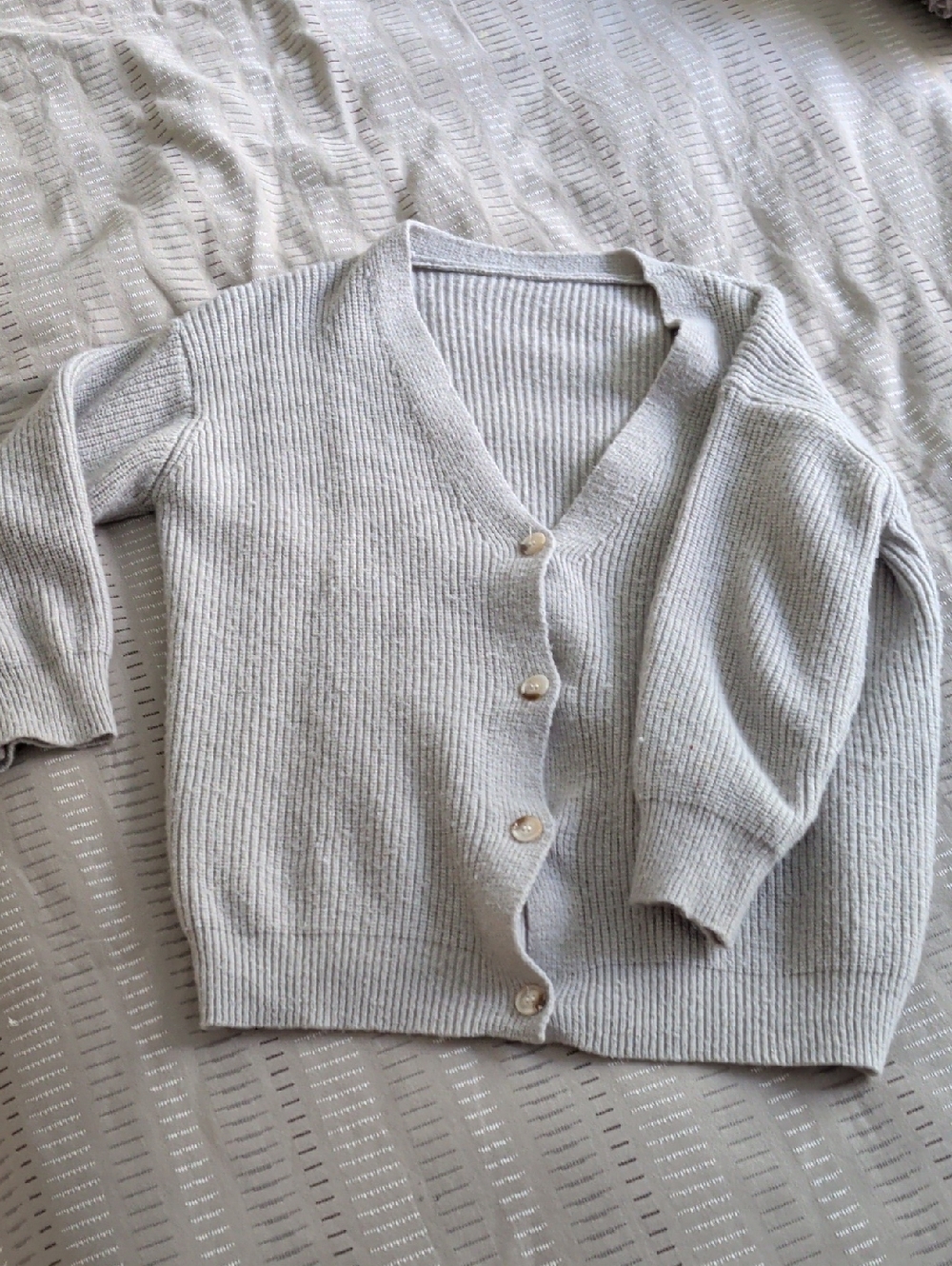Light Gray V-Neck Ribbed Button Cardigan Sweater - Women